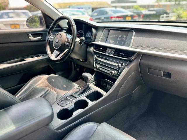 2020 Kia Optima SE