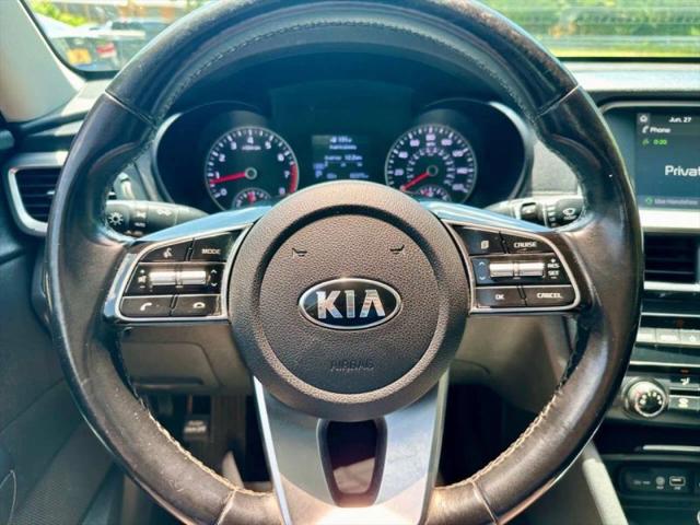 2020 Kia Optima SE
