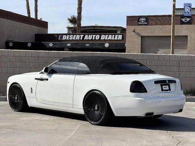 2016 Rolls-Royce Dawn Base