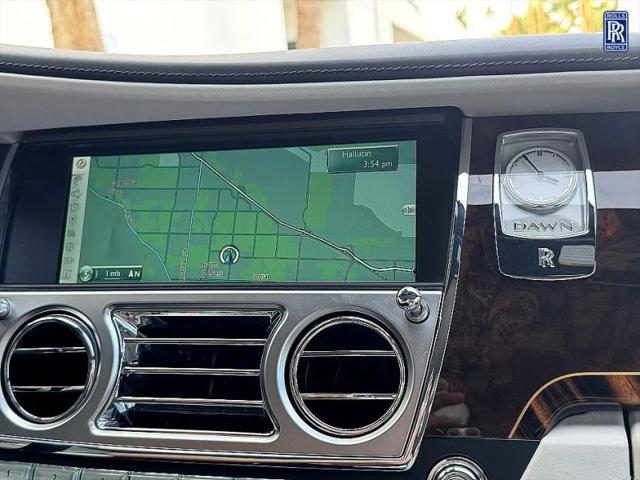 2016 Rolls-Royce Dawn Base