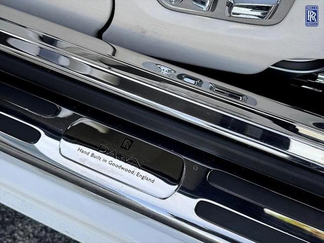 2016 Rolls-Royce Dawn Base