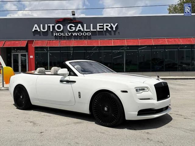 2016 Rolls-Royce Dawn Base