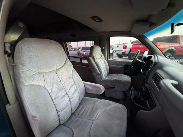 1998 GMC Savana RV