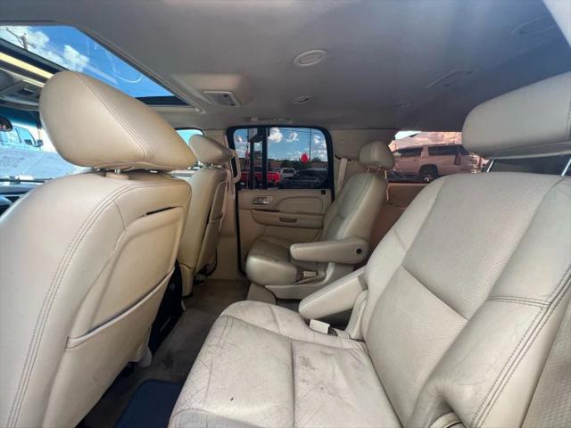 2007 Cadillac Escalade ESV Standard