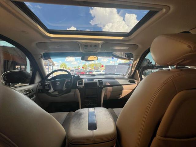 2007 Cadillac Escalade ESV Standard