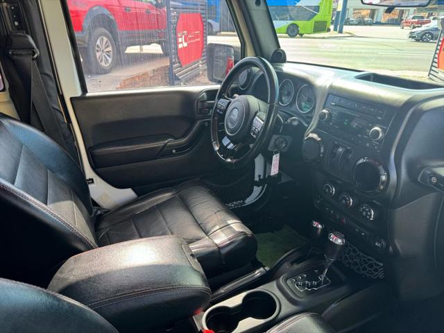 2012 Jeep Wrangler Sahara