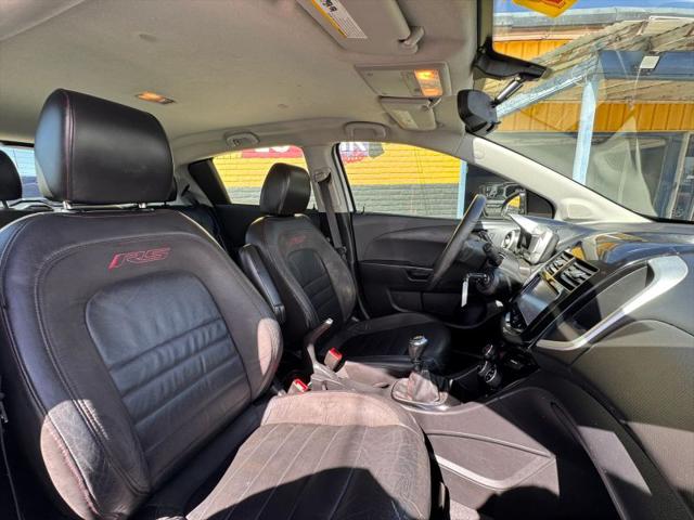 2015 Chevrolet Sonic RS Manual