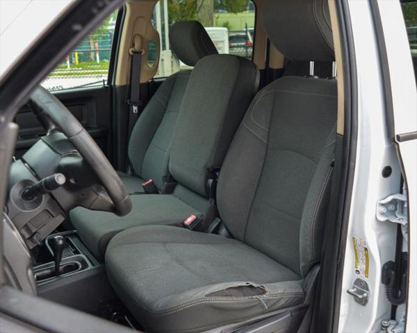 2020 Ram 3500 Tradesman Crew Cab 4x4 8' Box