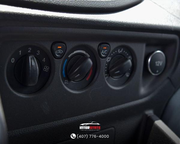 2015 Ford Transit w/60/40 Side Door w/RWB