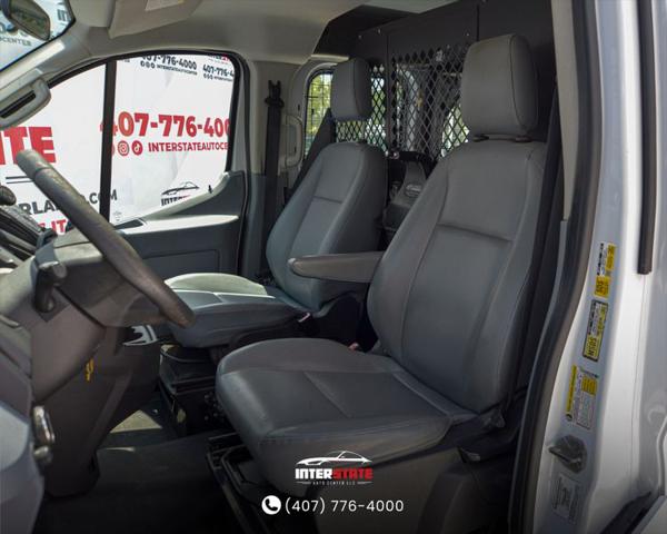 2015 Ford Transit w/60/40 Side Door w/RWB