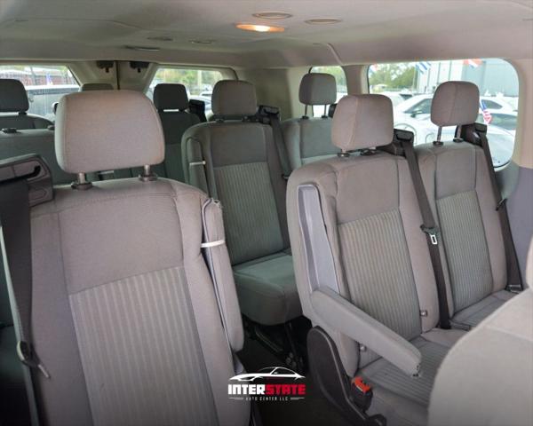 2017 Ford Transit XLT
