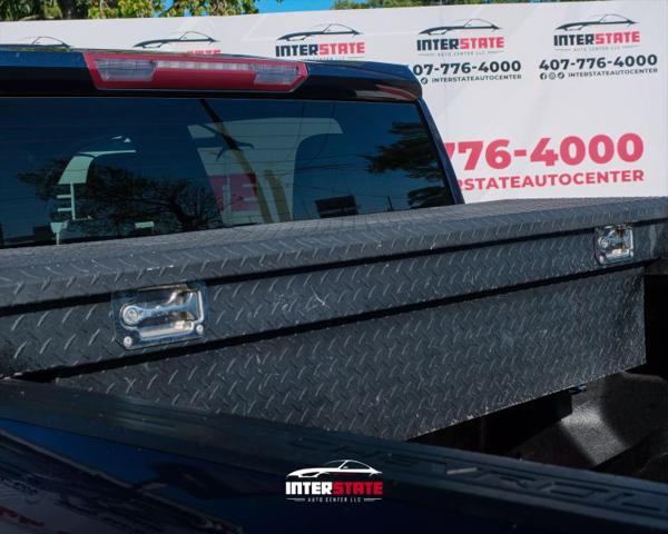 2021 Chevrolet Silverado 1500 2WD Crew Cab Short Bed Custom
