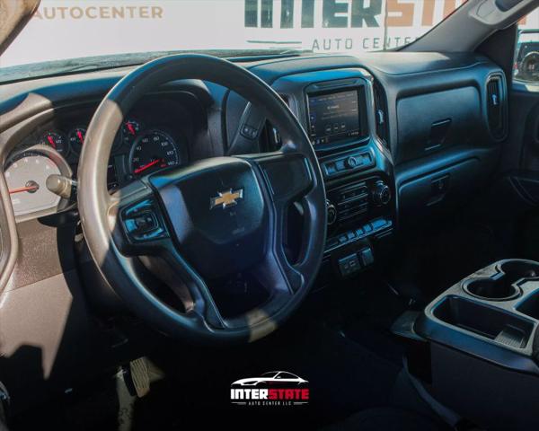 2021 Chevrolet Silverado 1500 2WD Crew Cab Short Bed Custom