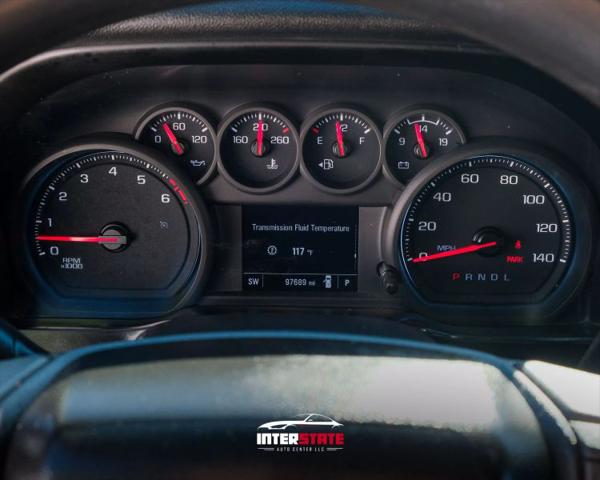 2021 Chevrolet Silverado 1500 2WD Crew Cab Short Bed Custom