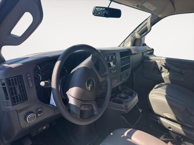 2025 Chevrolet Express Cargo Van RWD 2500 Regular Wheelbase WT