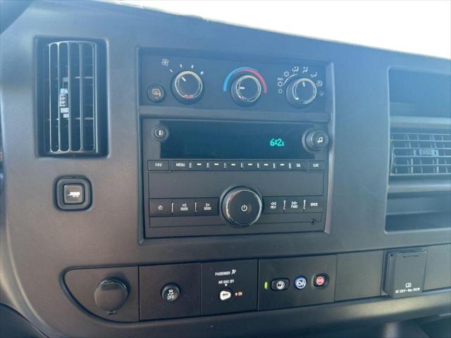 2025 Chevrolet Express Cargo Van RWD 2500 Regular Wheelbase WT