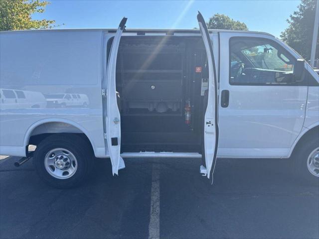 2025 Chevrolet Express Cargo Van RWD 2500 Regular Wheelbase WT