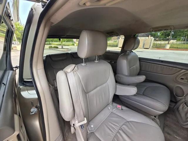 2006 Toyota Sienna XLE Limited