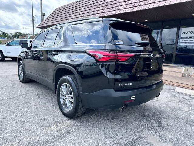 2023 Chevrolet Traverse FWD LT Leather