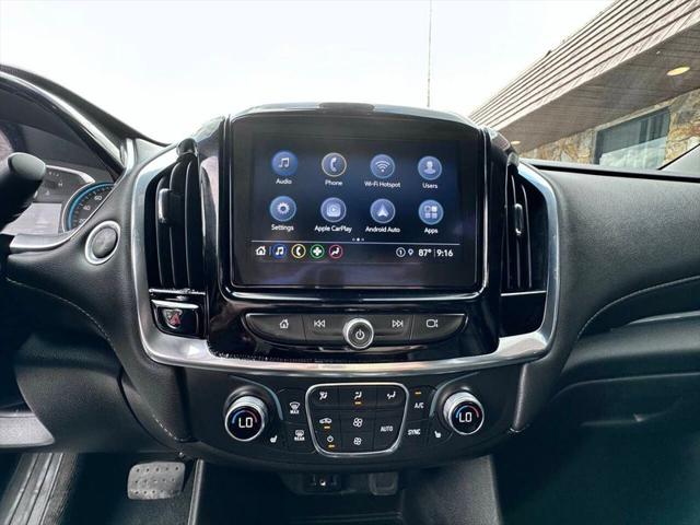 2023 Chevrolet Traverse FWD LT Leather