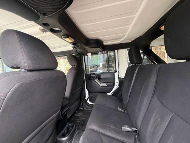 2016 Jeep Wrangler Unlimited Sport