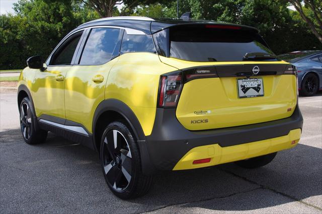 2025 Nissan Kicks SR FWD