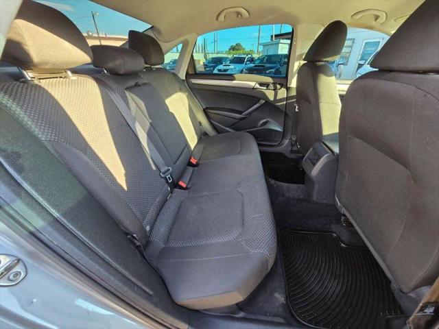 2014 Volkswagen Passat 1.8T S
