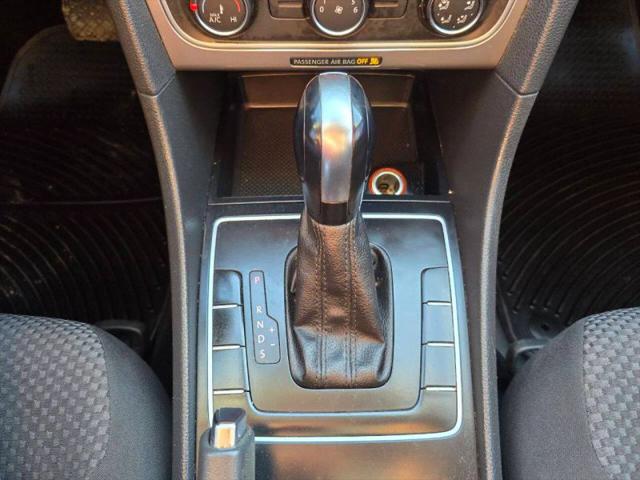 2014 Volkswagen Passat 1.8T S