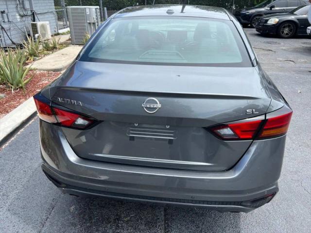 2023 Nissan Altima SL FWD