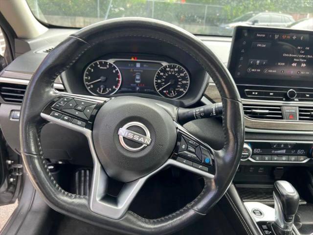 2023 Nissan Altima SL FWD