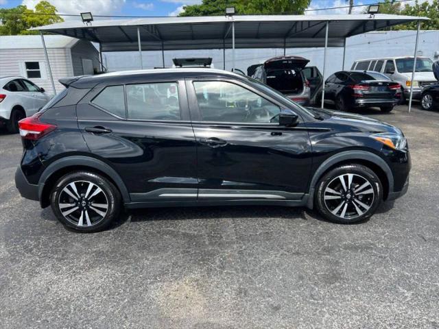 2020 Nissan Kicks SR Xtronic CVT