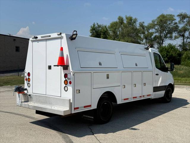 2019 Freightliner Sprinter Standard Roof V6