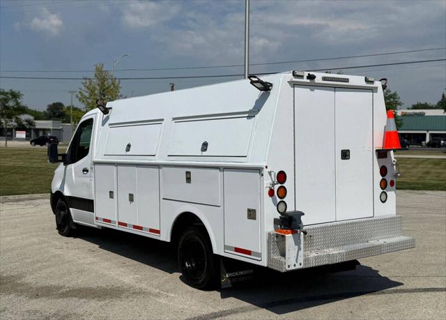 2019 Freightliner Sprinter Standard Roof V6