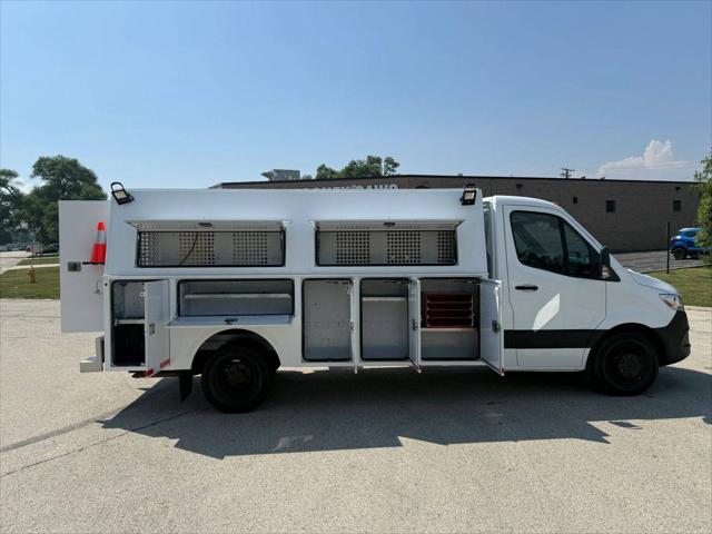2019 Freightliner Sprinter Standard Roof V6