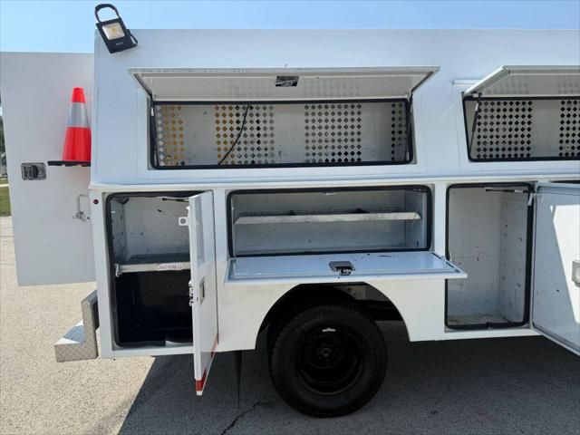2019 Freightliner Sprinter Standard Roof V6