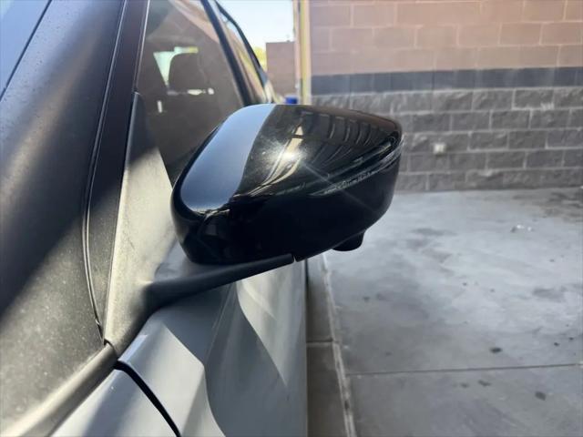 2023 Nissan Kicks SR Xtronic CVT