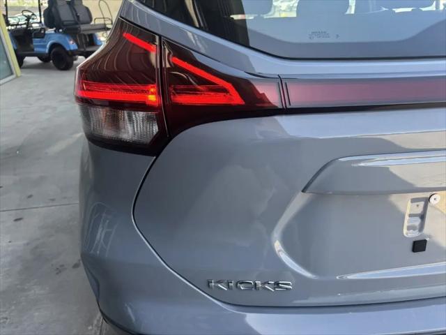 2023 Nissan Kicks SR Xtronic CVT