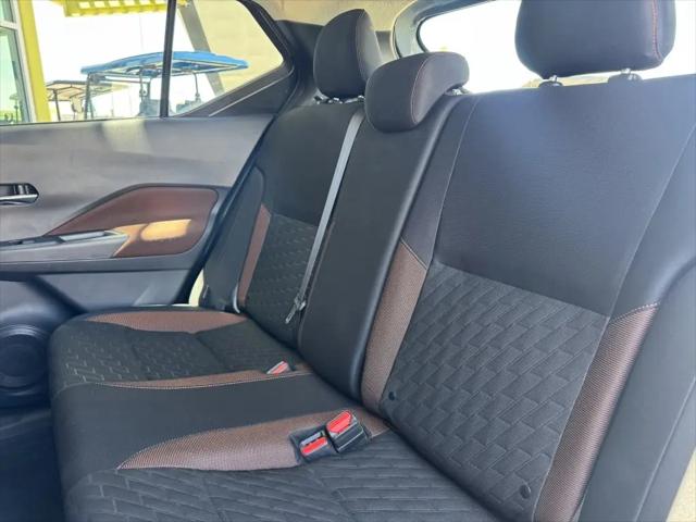 2023 Nissan Kicks SR Xtronic CVT