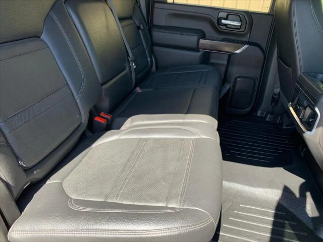2022 GMC Sierra 2500HD 4WD Crew Cab Standard Bed Denali
