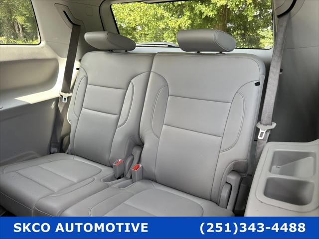 2023 GMC Acadia FWD SLT