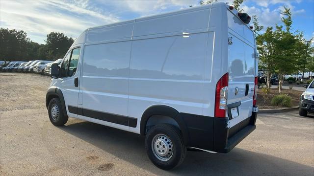 2025 Ram ProMaster Cargo Van Tradesman High Roof 136" WB w/Pass Seat