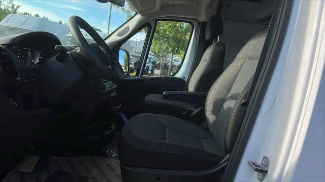 2025 Ram ProMaster Cargo Van Tradesman High Roof 136" WB w/Pass Seat
