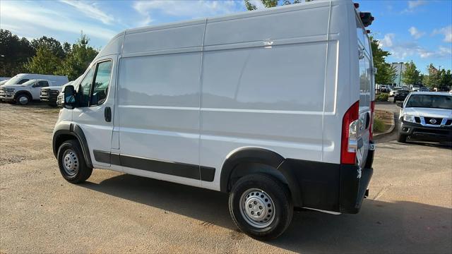 2025 Ram ProMaster 2500 Cargo Van Tradesman High Roof 136" WB w/Pass Seat