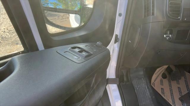 2025 Ram ProMaster 2500 Cargo Van Tradesman High Roof 136" WB w/Pass Seat