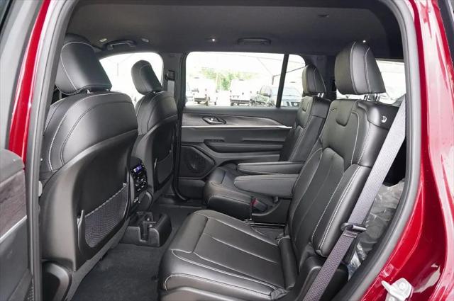 2025 Jeep Grand Cherokee L Limited 4x2