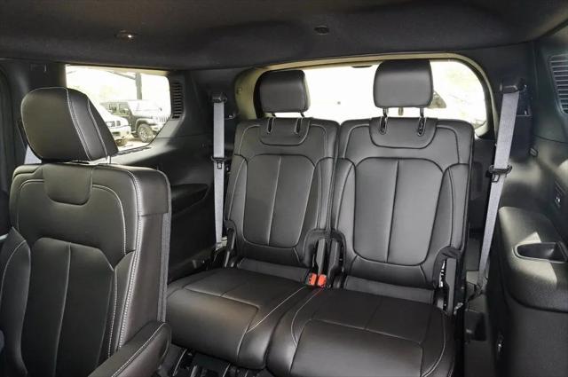 2025 Jeep Grand Cherokee L Limited 4x2