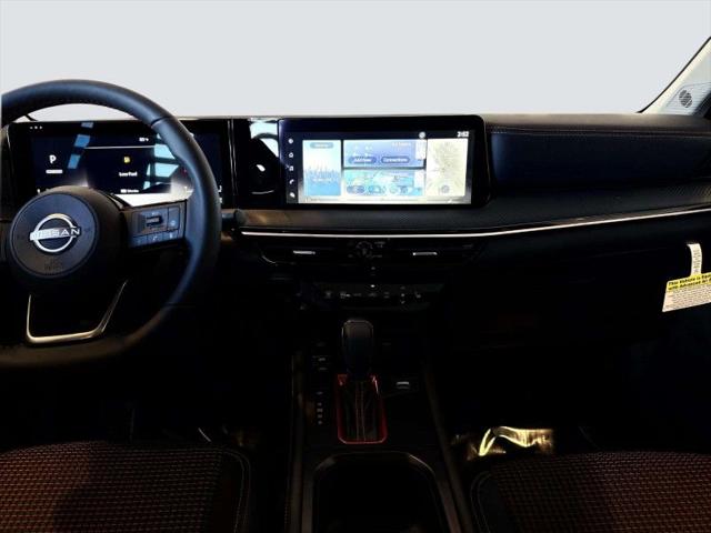 2025 Nissan Kicks SR Intelligent AWD