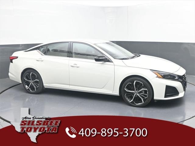 2023 Nissan Altima SR FWD