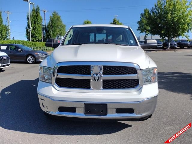 2023 RAM 1500 Classic SLT Crew Cab 4x4 57 Box