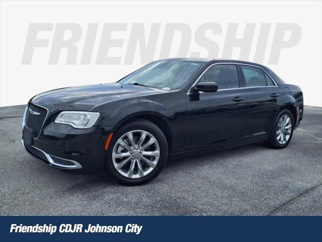 2022 Chrysler 300 Touring AWD